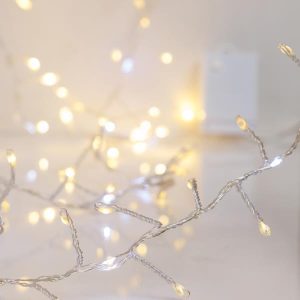 CLUSTER 2,5m, 300 MINI LED, ΜΕΤΑΣΧΗΜΑΤΙΣΤΗ, ΣΤΑΘΕΡΟ, ΑΣΗΜΙ ΧΑΛΚΙΝΟ ΚΑΛΩΔΙΟ, 100 ΘΕΡΜΟ ΛΕΥΚΟ LED, 100 ΛΕΥΚΟ LED ΜΕ ΠΡΟΓΡΑΜΜΑ SNOWFALL, ΠΡΟΕΚΤΑΣΗ ΠΑΡΟΧΗΣ 5m, IP44 - Image 1