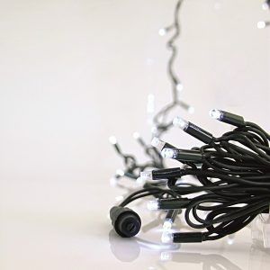 ΣΕΙΡΑ, 100 LED 5mm ΜΕ ΚΑΛΥΜΜΑ, 230V, 3 ΕΠΕΚΤΑΣΕΙΣ ΕΩΣ 9 ΣΕΤ, ΠΡΑΣΙΝΟ ΚΑΟΥΤΣΟΥΚ ΚΑΛΩΔΙΟ, 90 ΛΕΥΚA + 10 ΛΕΥΚΑ FLASH LED ANA 10cm, ΠΡΟΕΚΤΑΣΗ ΠΑΡΟΧΗΣ 1,5m, ΙΡ65 - Image 1