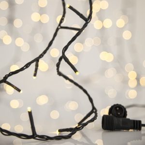 ΣΕΙΡΑ, 300 LED 3mm, 31V ΜΕΤΑΣΧΗΜΑΤΙΣΤΗ, 4 ΕΠΕΚΤΑΣΕΙΣ ΕΩΣ 3 ΣΕΤ, ΠΡΑΣΙΝΟ PVC ΚΑΛΩΔΙΟ, DAYLIGHT LED ANA 5cm, ΠΡΟΕΚΤΑΣΗ ΠΑΡΟΧΗΣ 3m, ΙΡ44 - Image 1